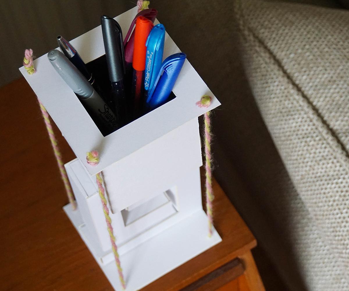 DIY Cardboard Tensegrity Pen Holder!