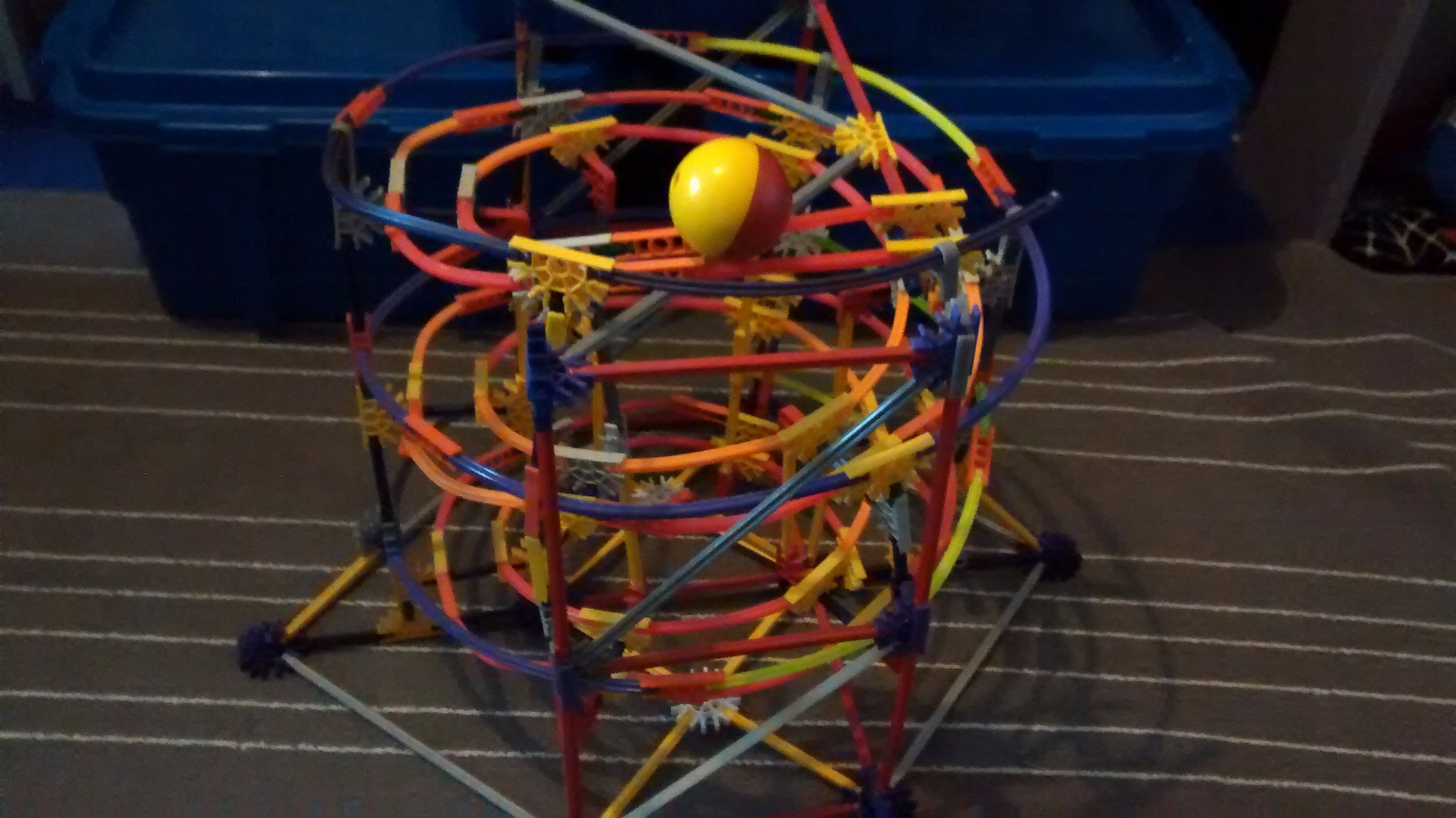 Bendy Spiral | a K'nex Ball Machine Element