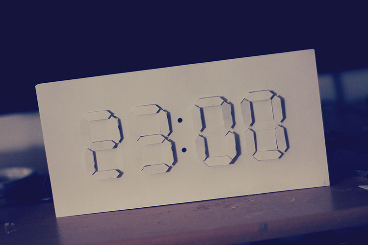 Digital/Analog Clock - Arduino + PaperCraft