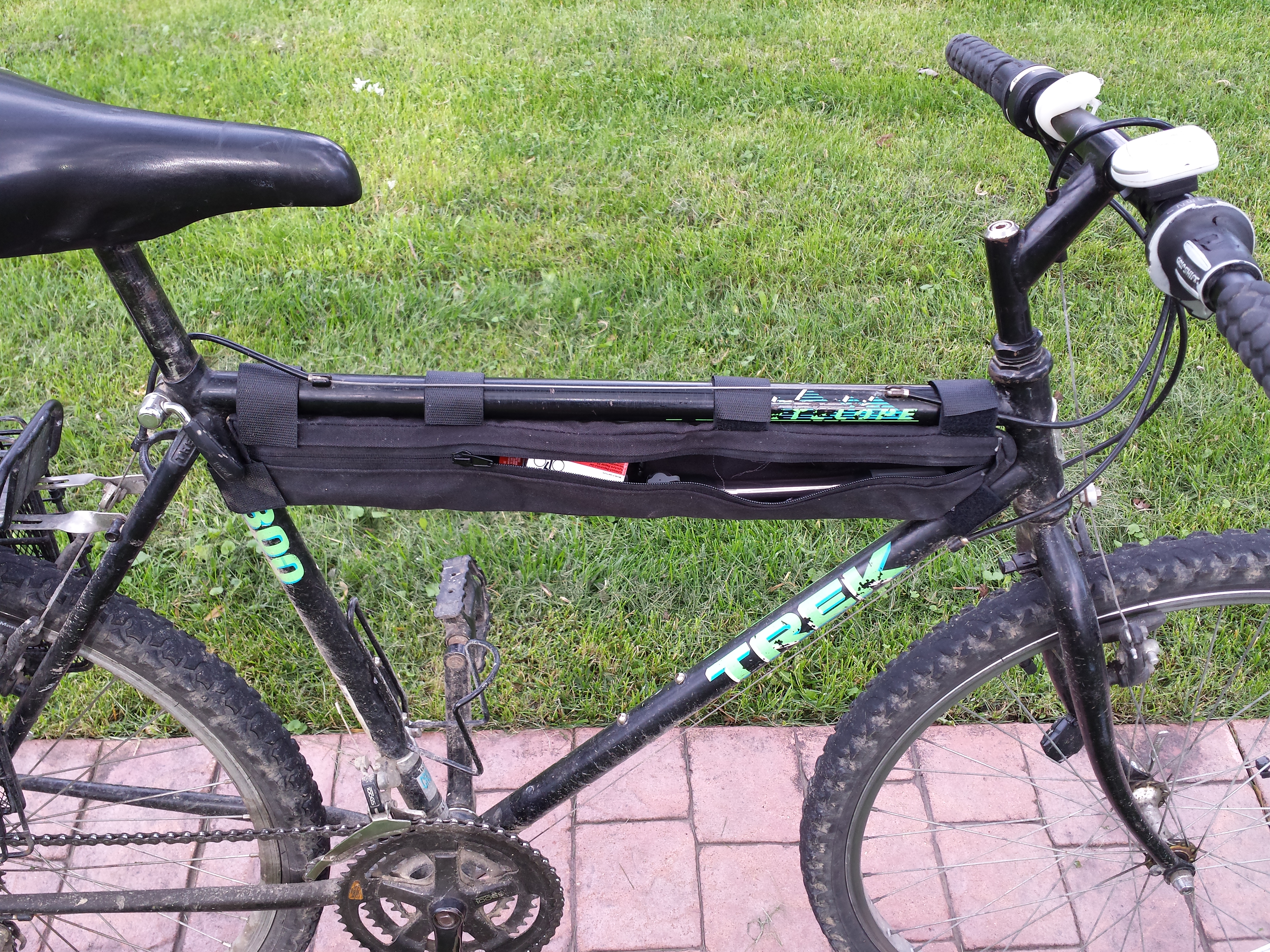 Waxed Canvas Tangle Bag for Bicycle