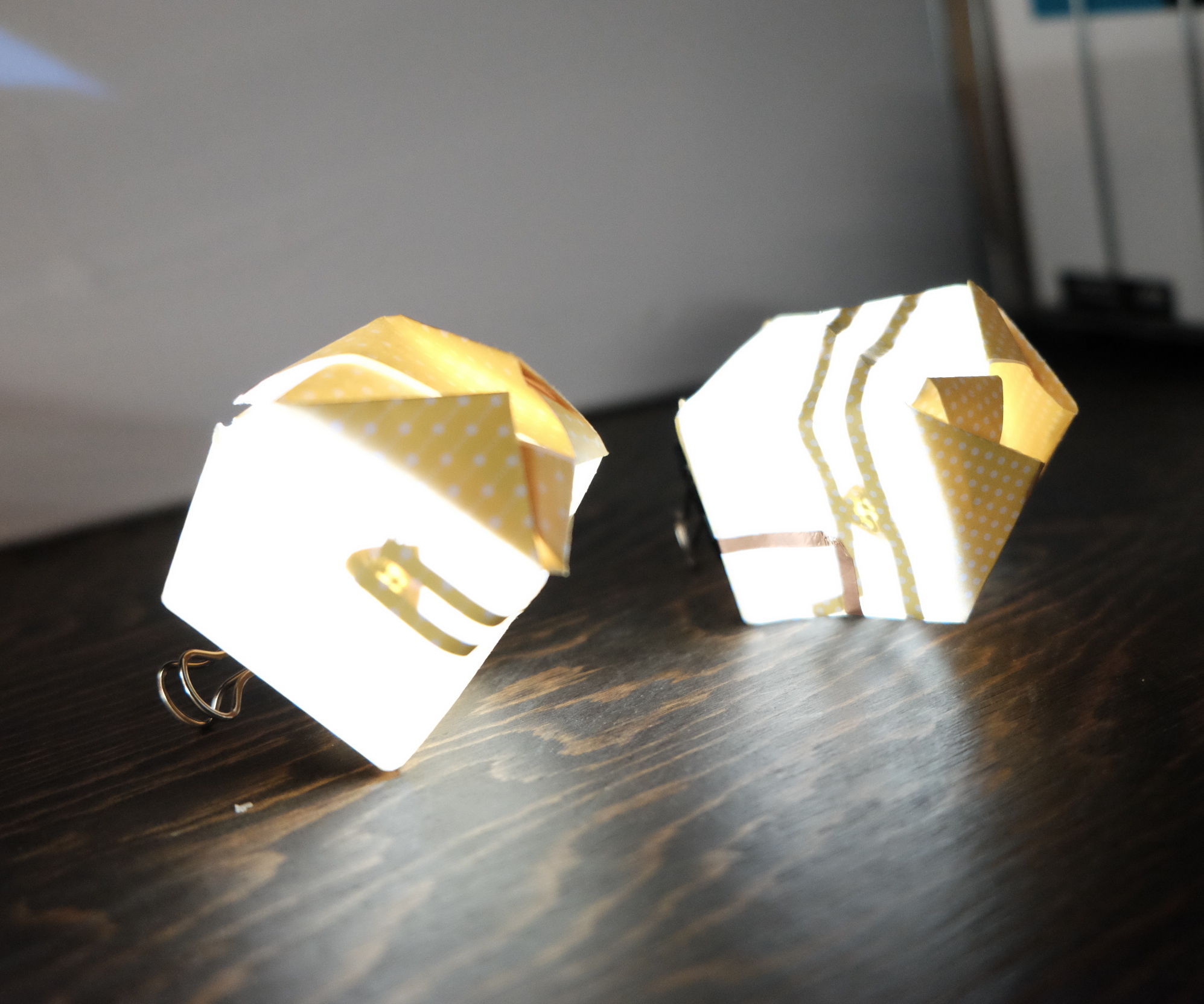 Light Up Paper Cube