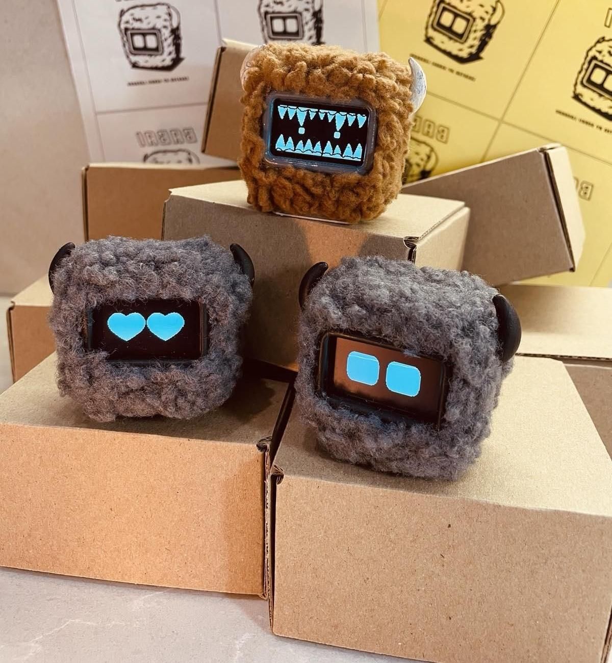 BABAI – DIY Interactive Desktop Robot Inspired by Dasai Mochi