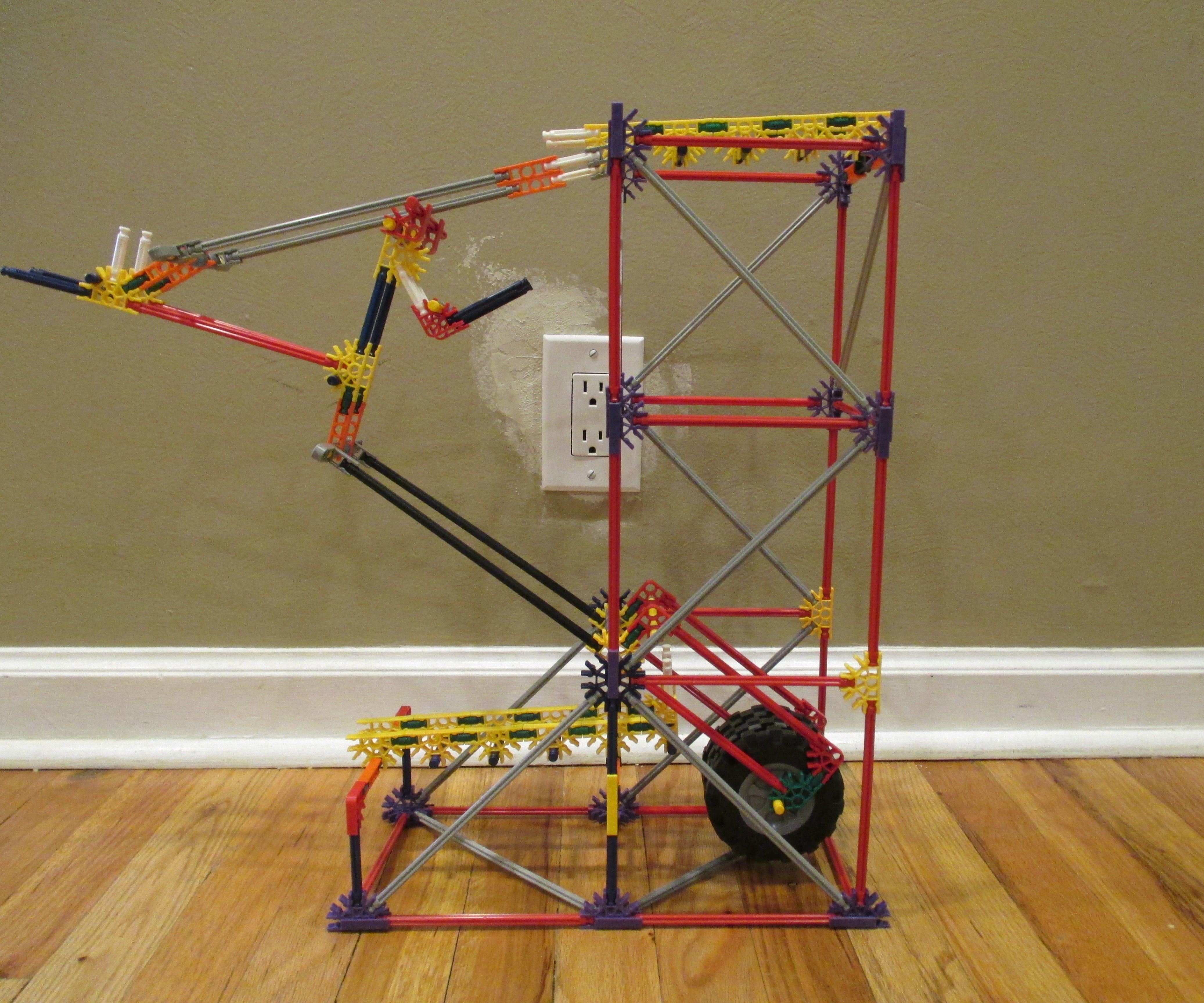 Inverted Dropper Arm- a K'nex Ball Machine Element