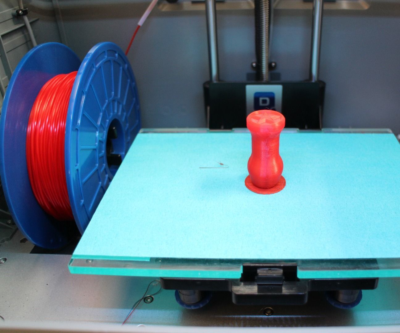 Beginner 3D Printing Class: Setup and Print