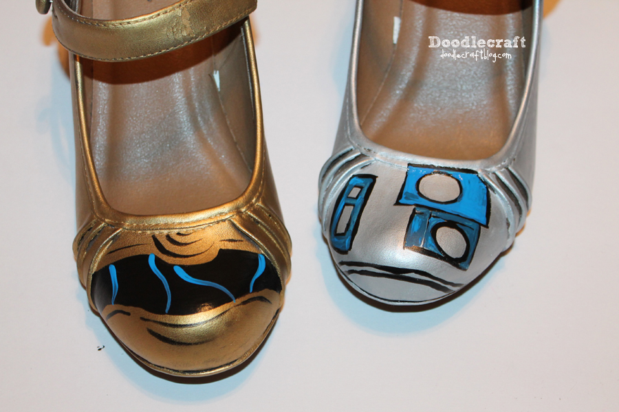 Star Wars painted heels shoes diy c3po and r2d2 droids gold and silver rub 'n buff easy geekery geek chic (7).JPG