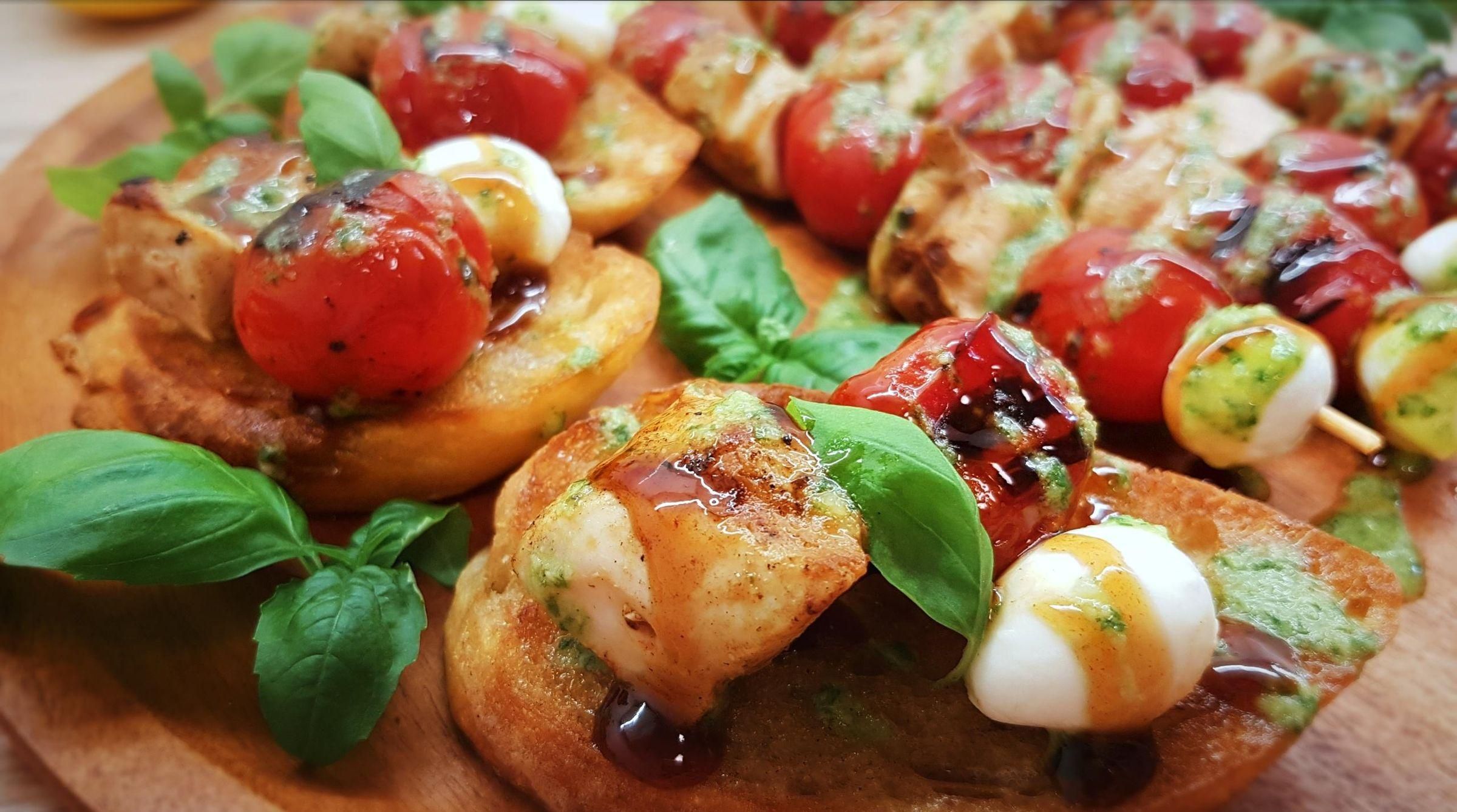 How to Make Grill Pan Chicken Caprese Skewers