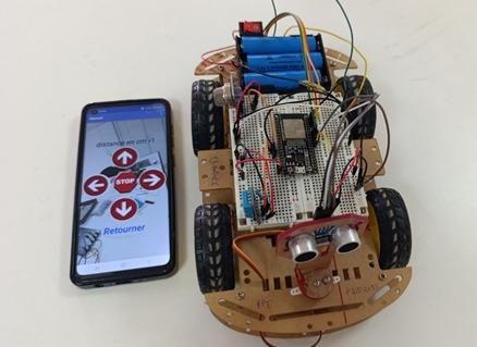 ESP32 Smart Robot Controlled Via Firebase and Mobile App