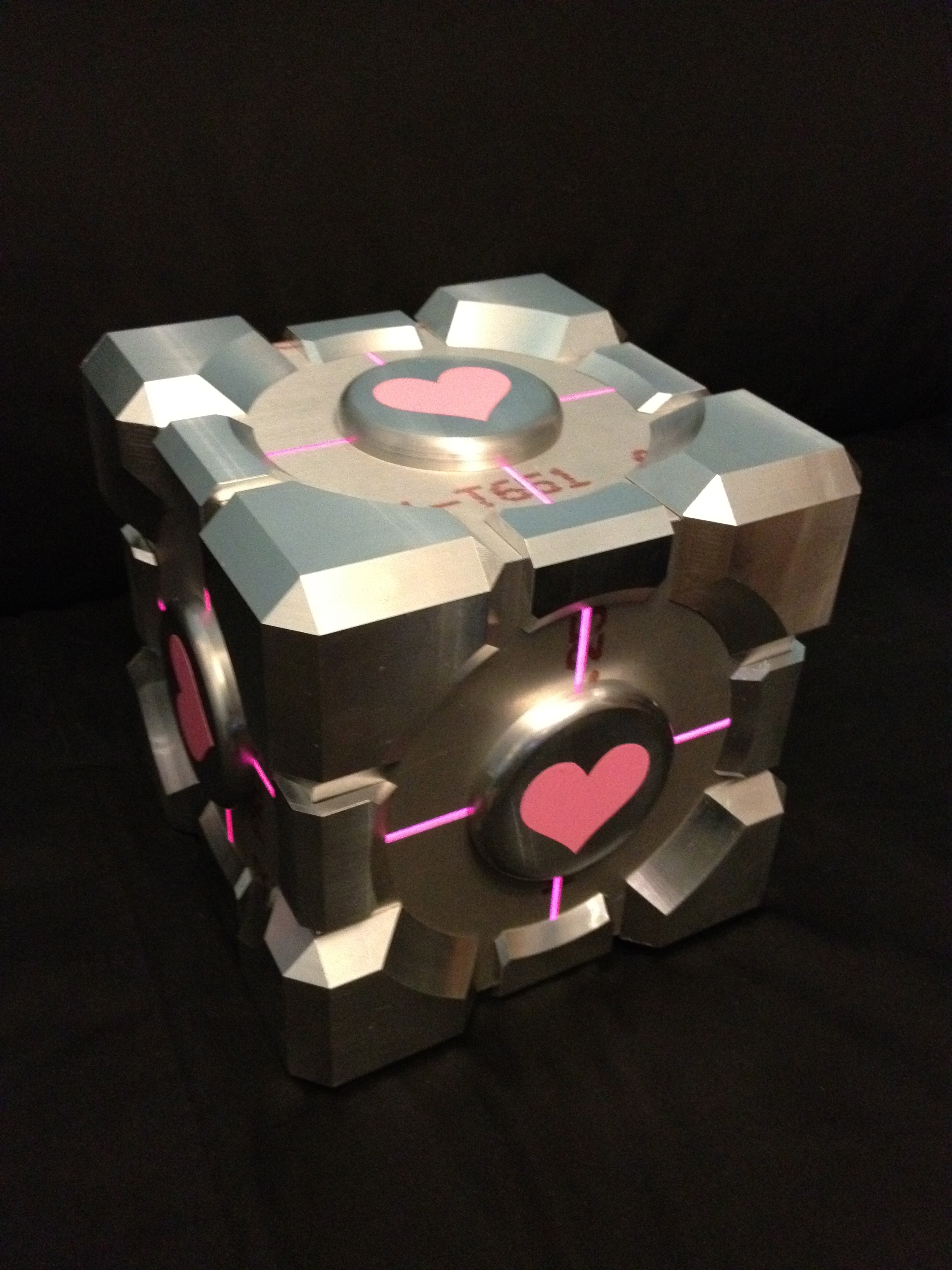 Aperture Science Spatially Challenged Companion Cube