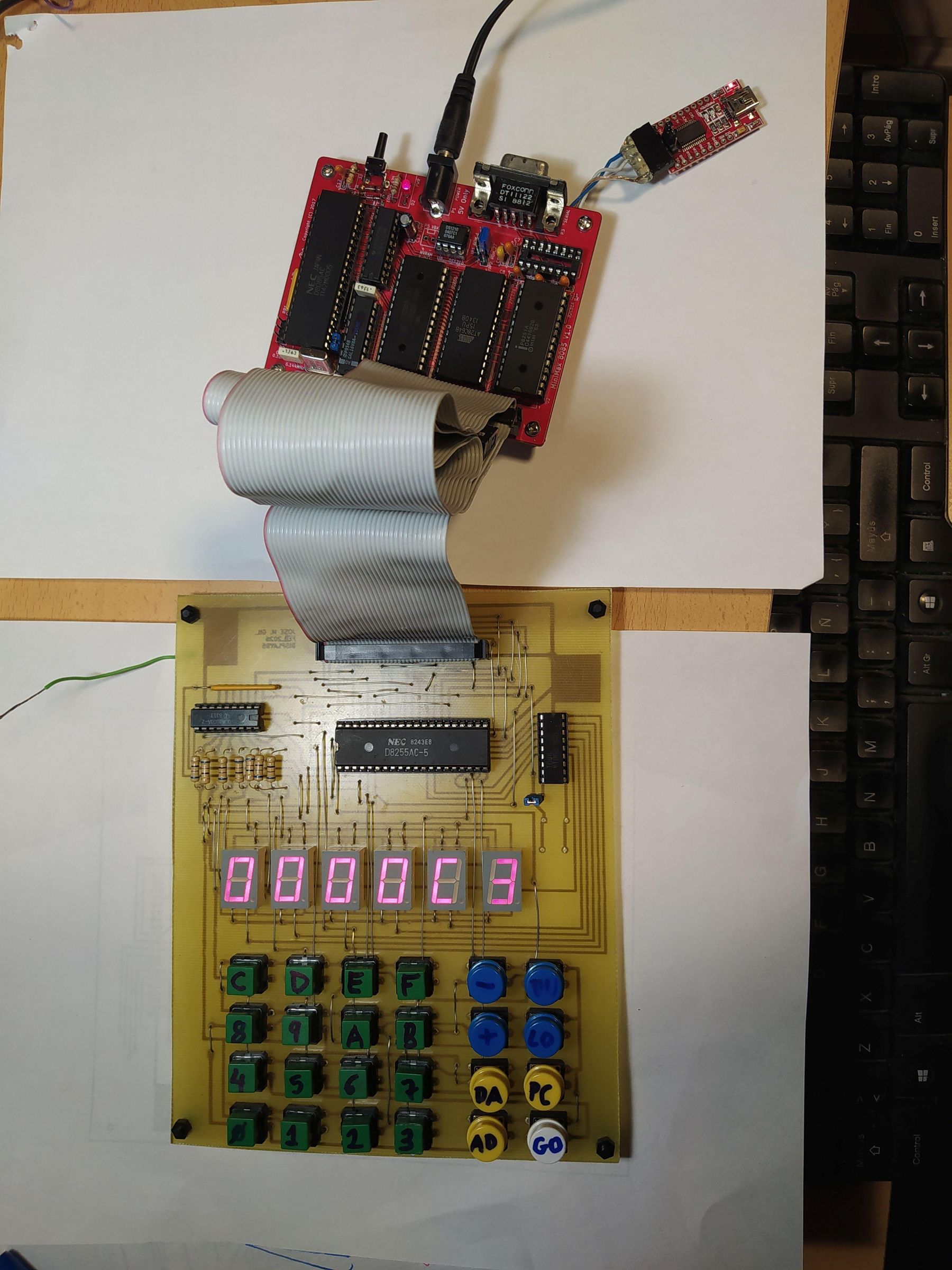 Sencillo Monitor Del 8085 Usando La Tarjeta De Sergey Kiselev