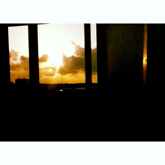 #insta_click  #sky #bueatiful #evening  #window #phonephotography