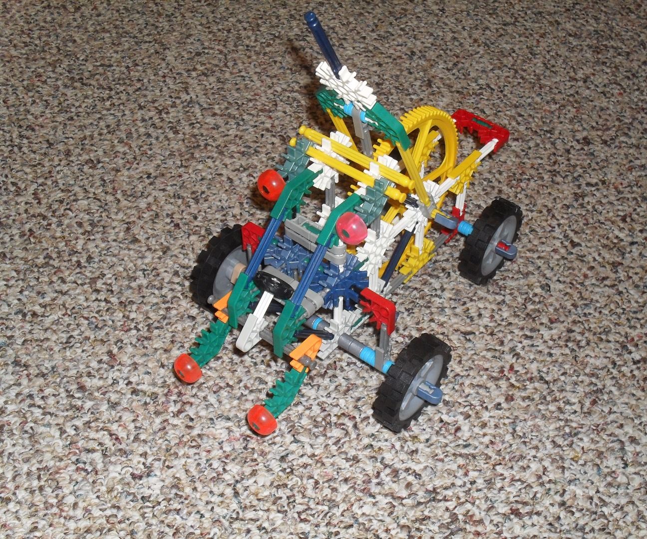 K'nex Ratcheting Car