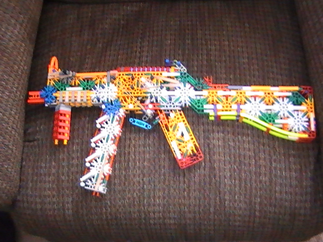 Knex UMP-45