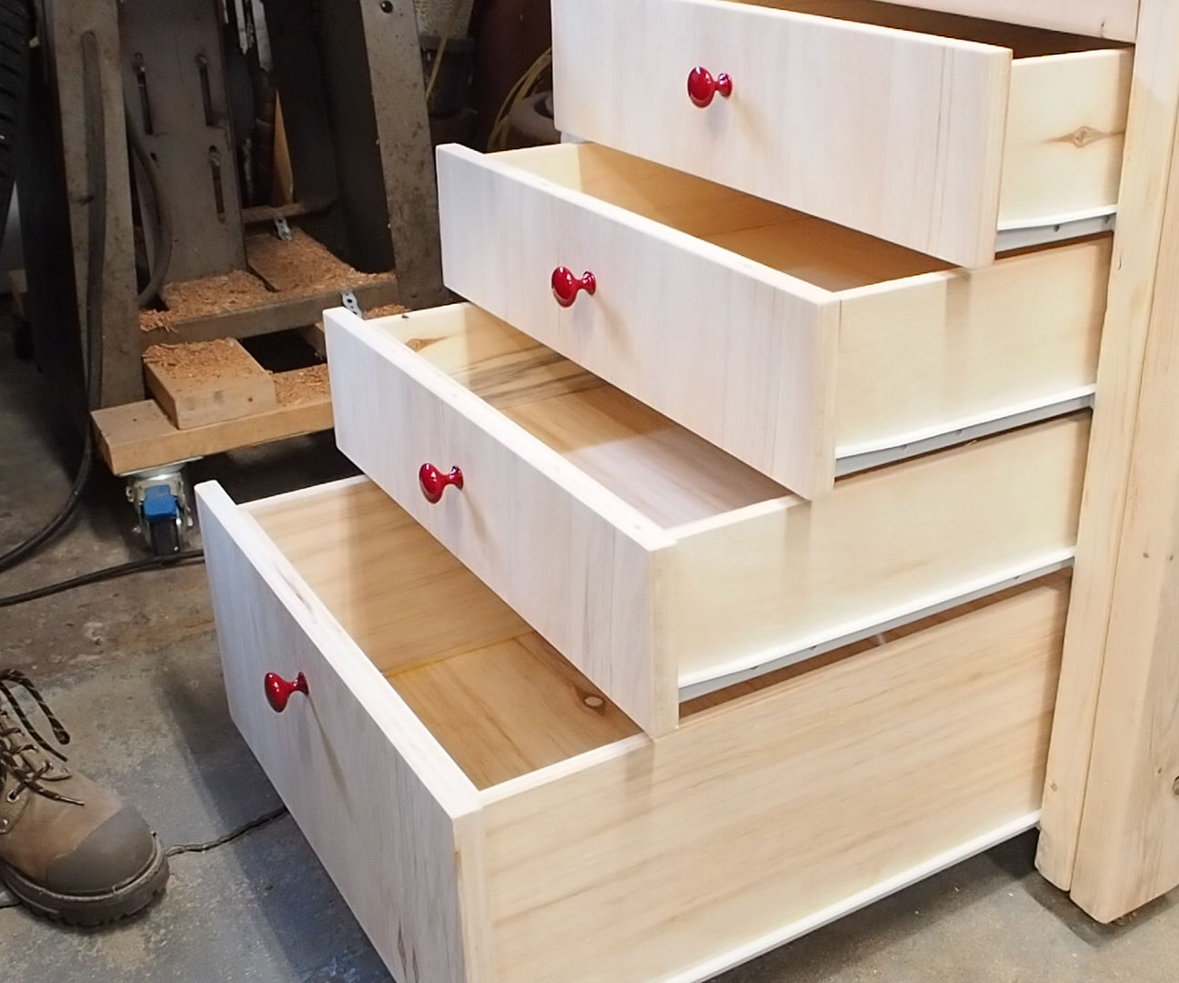 Basic Shop Drawers