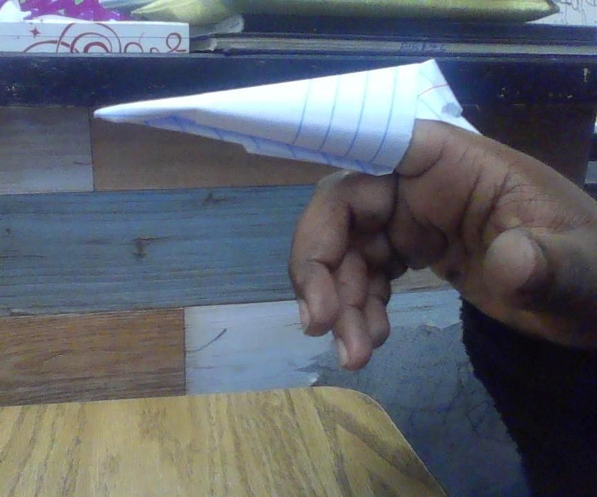Paper Claws!! XD (for Them Scence Gurls and Bois)