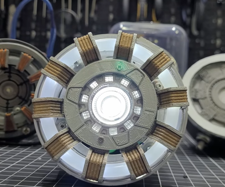 Arc Reactor Power Supply – Iron Man Inspired Battery With Recycled Materials