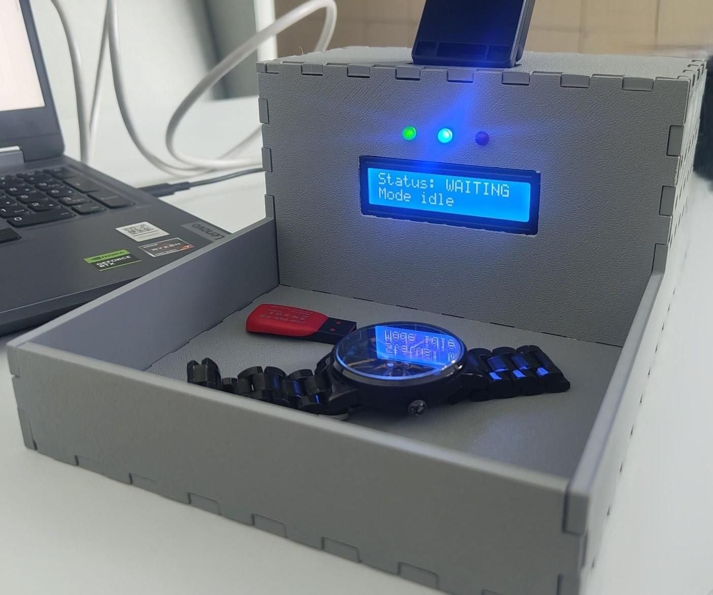 DeskGuardian: an AI Desk Tray That Tells You What You Forgot