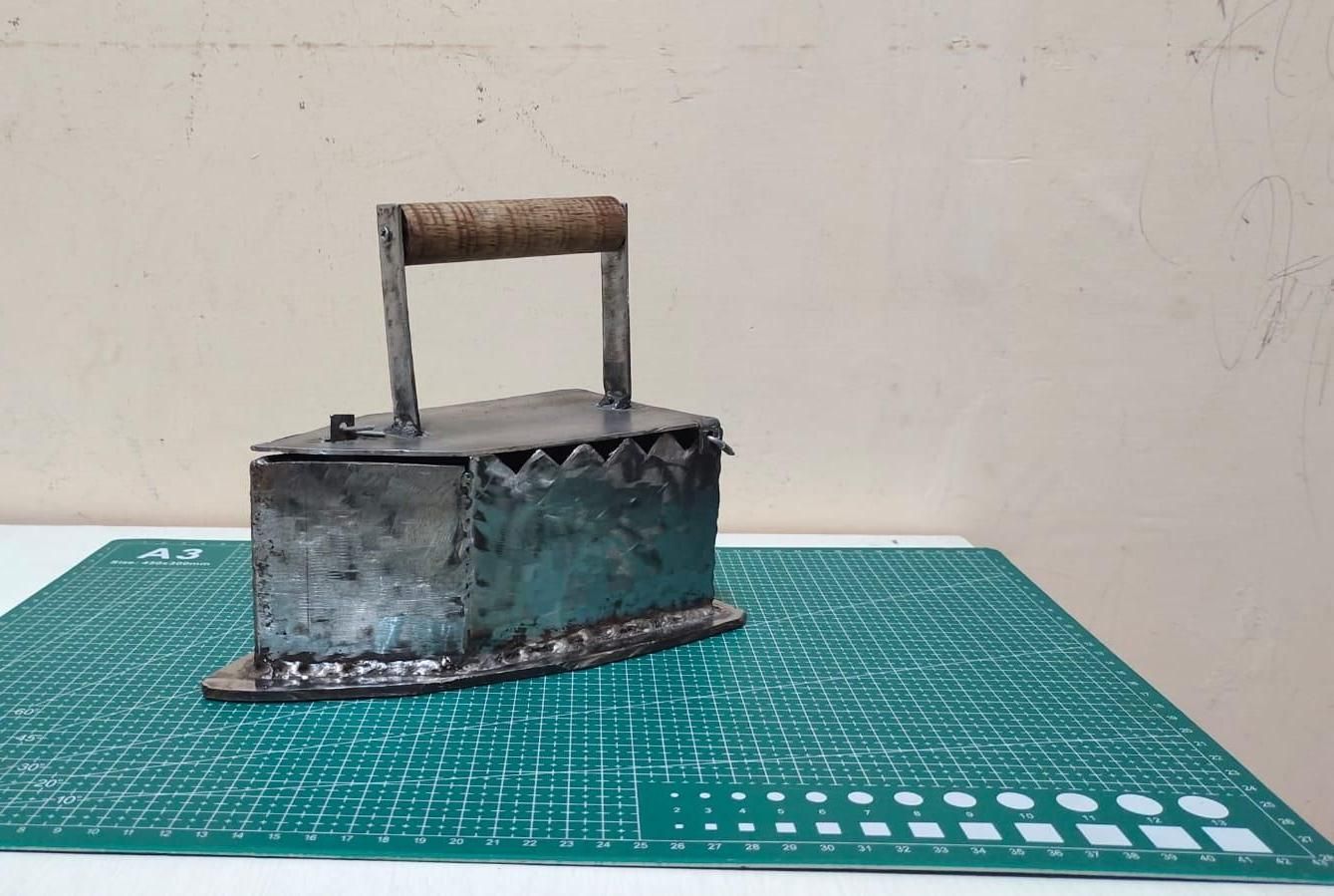 DIY Charcoal Iron From Scrap Metal and Welding Rod