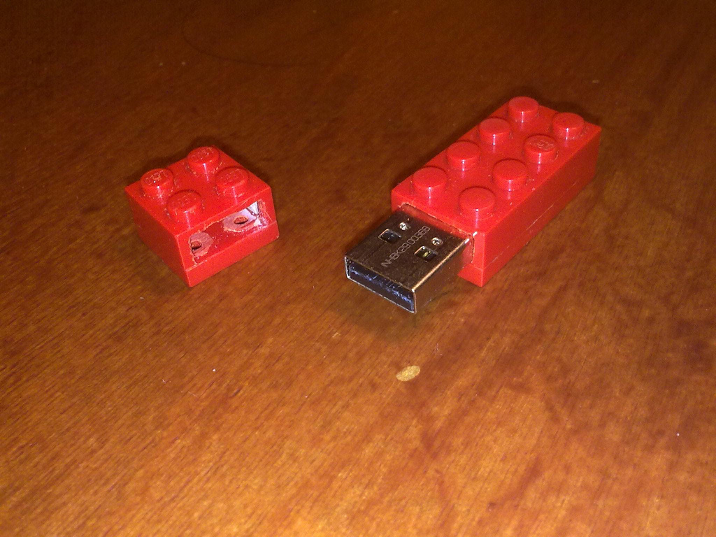 How to Make a Complete Lego USB Drive