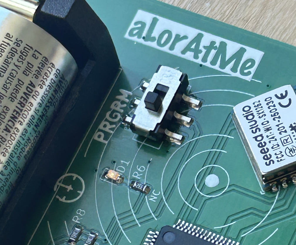 ALorAtMe - a LoRa Alert Me Circuit