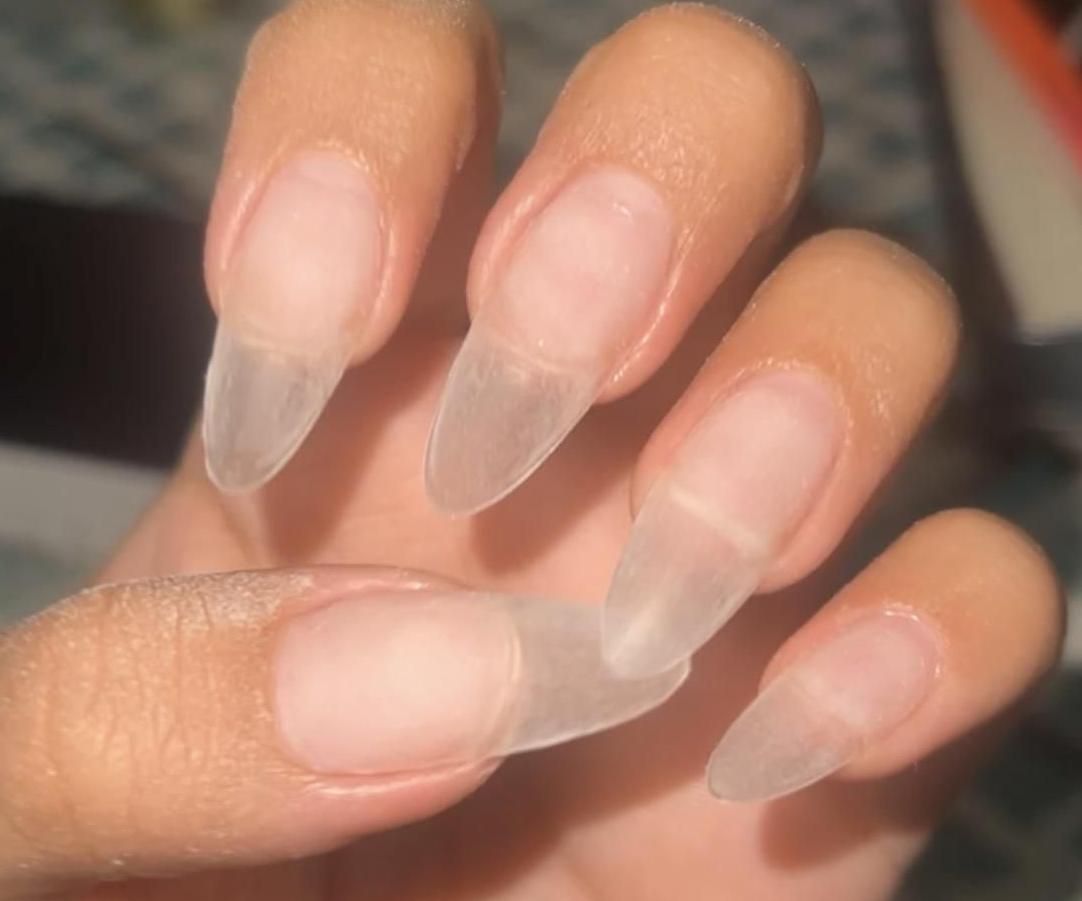 Cifuentes.Francis_MD5: How to Properly Apply a Gel X Nail Tip
