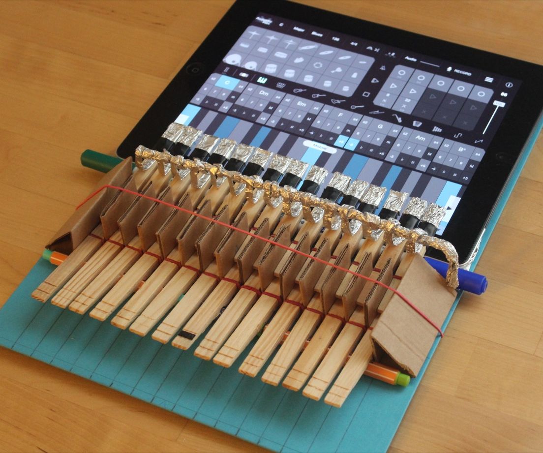 Clothespin Piano for IPad