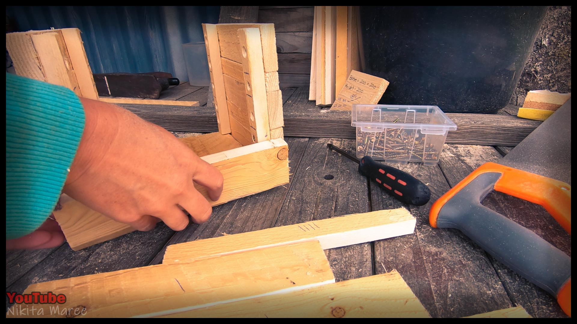 DIY planter box made from pallet wood. How to build a garden planter box. Making a plant box from palings. Woodworking (53).jpg