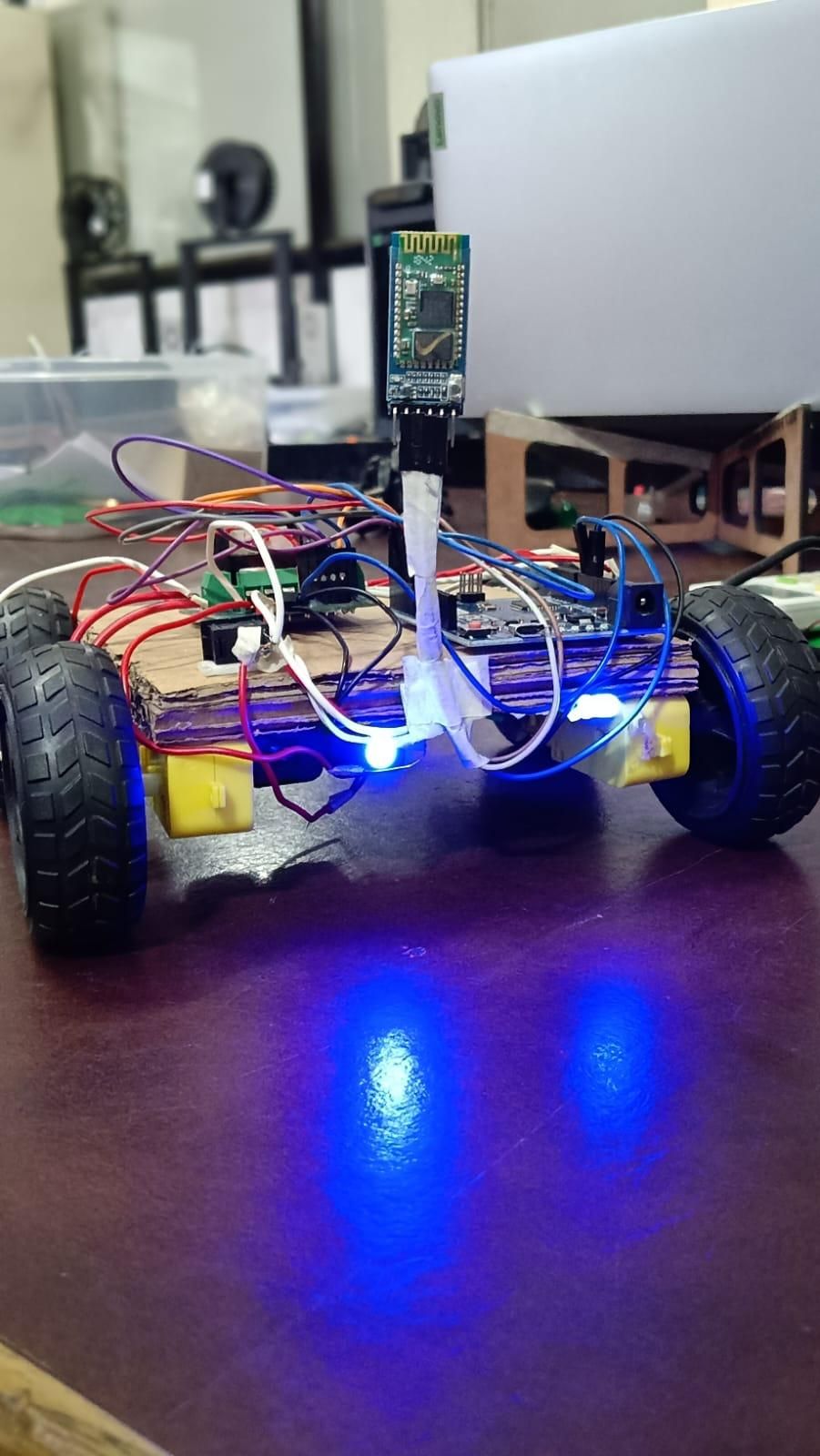 VOICE CONTROL ROBOTIC CAR