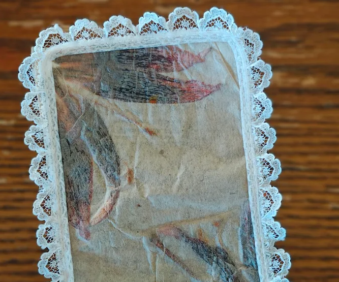 How to Make a Pressed Flower Bookmark Out of Recycled Tea Bags