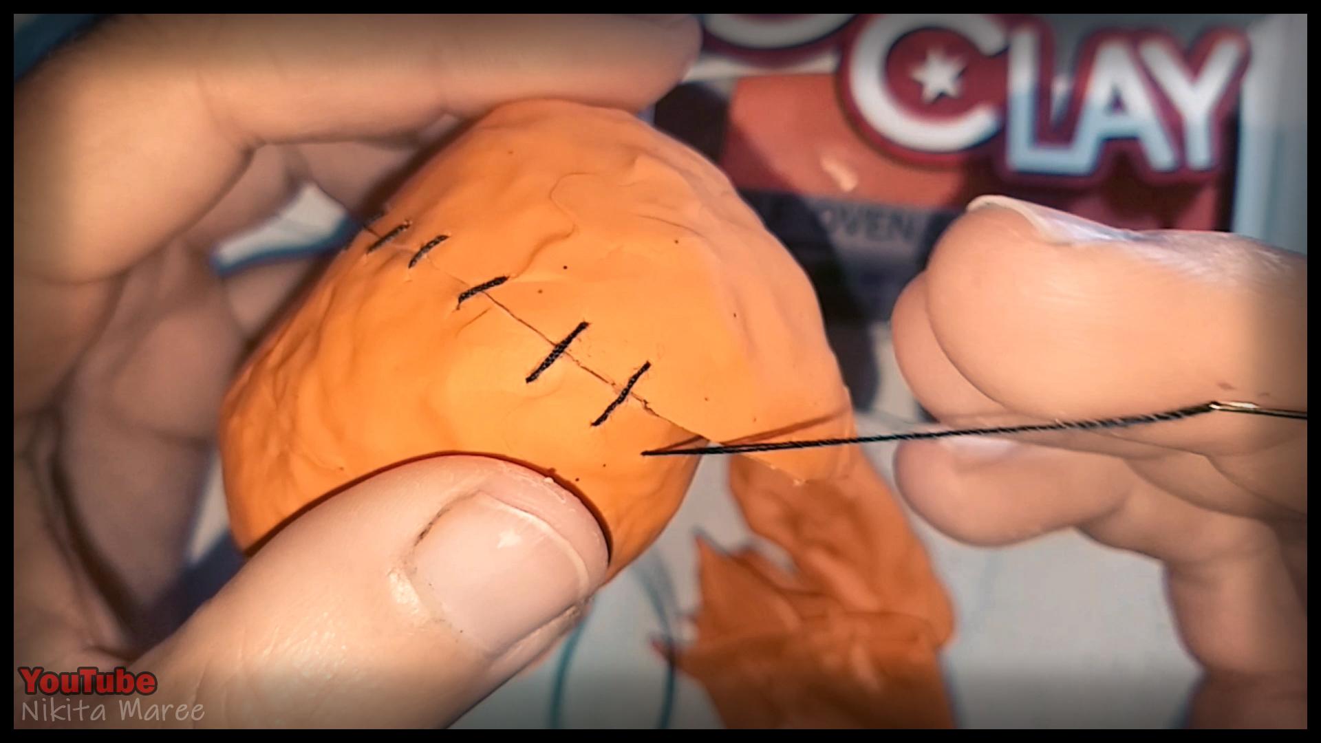 How to make a Jack o'lantern. Polymer clay tutorial. Sculpting a pumpkin out of clay. Halloween Craft.  (12).jpg