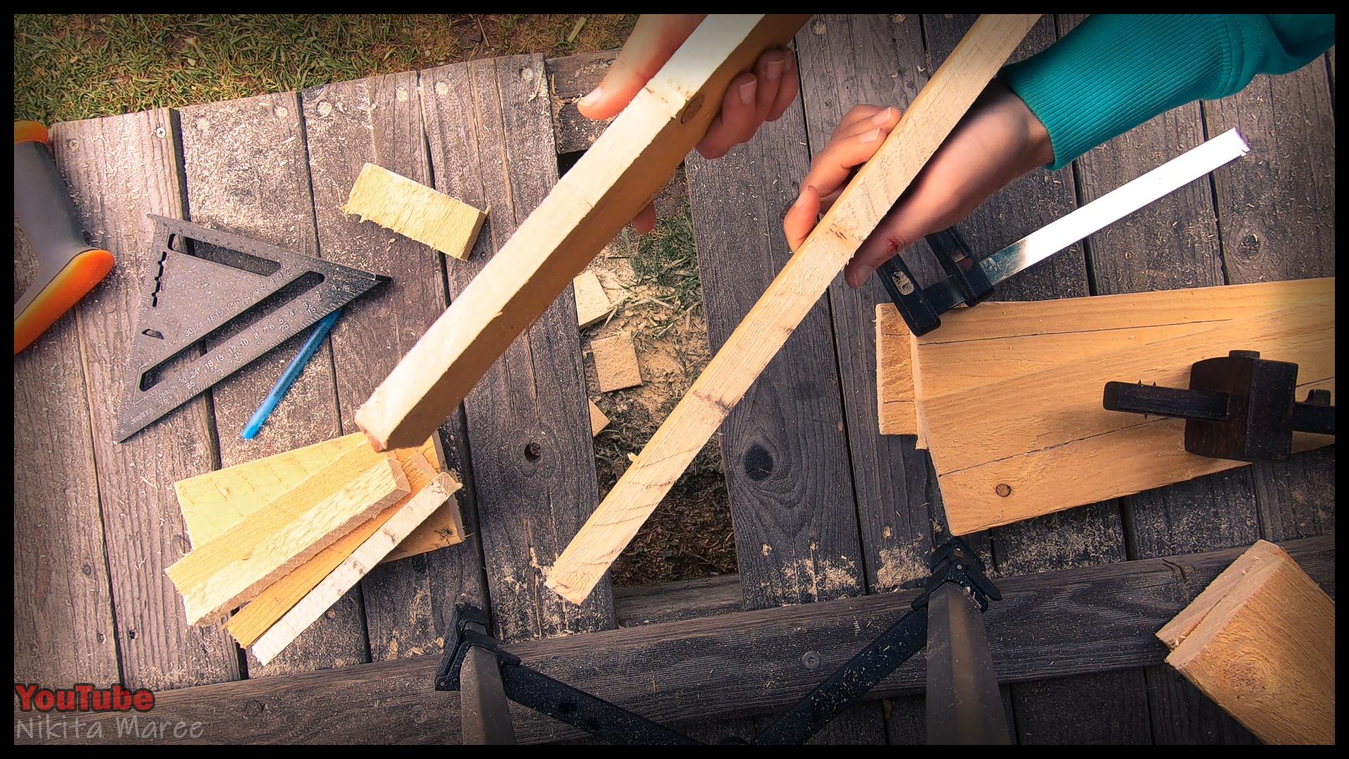 DIY planter box made from pallet wood. How to build a garden planter box. Making a plant box from palings. Woodworking (33).jpg