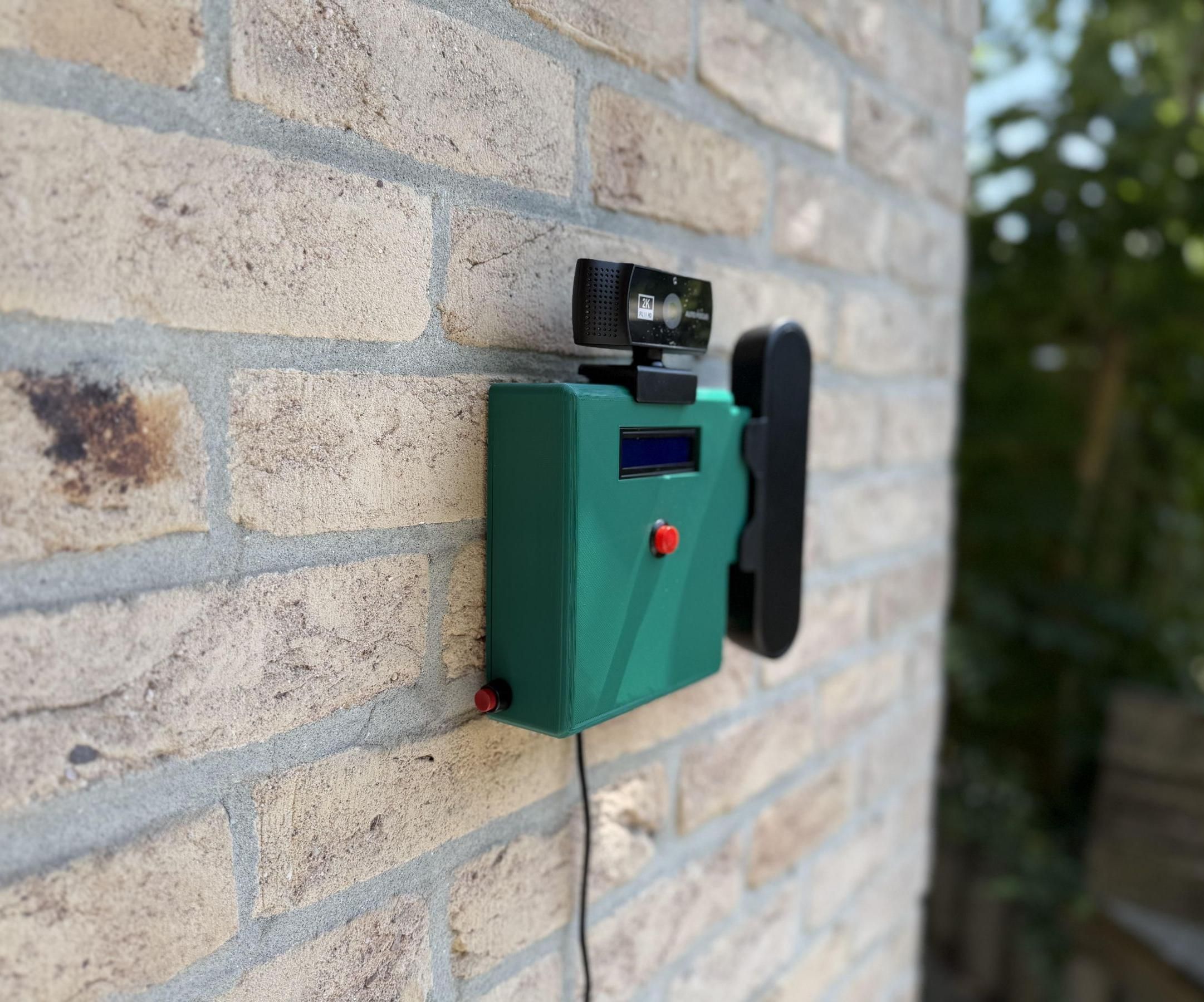 (intimidating) Intelligent Doorbell
