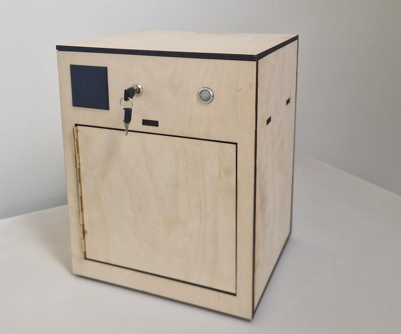 DIY Smart Parcel Locker System Using Raspberry Pi, SQL, and Web Dashboard