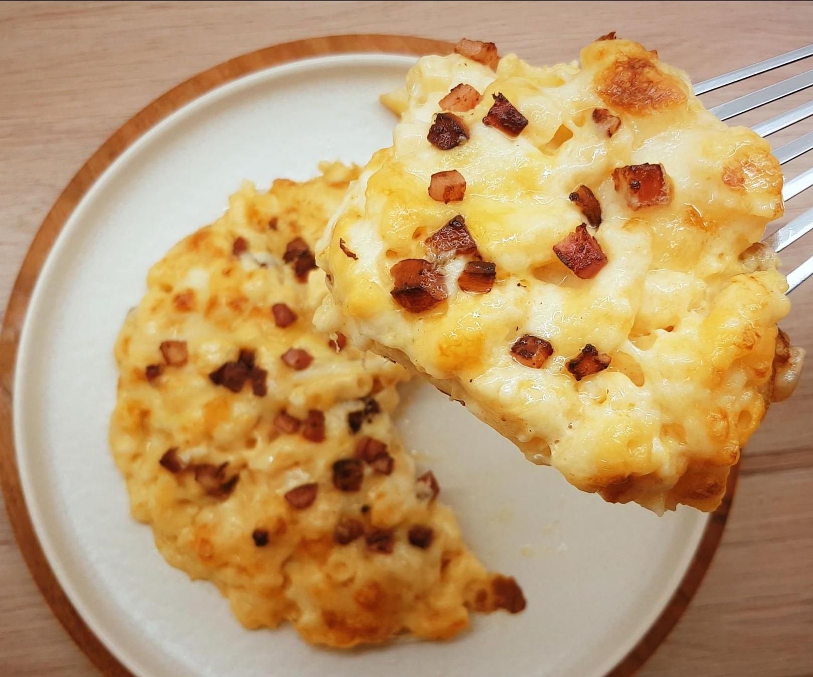 How to Make Mac & Cheese Pancake