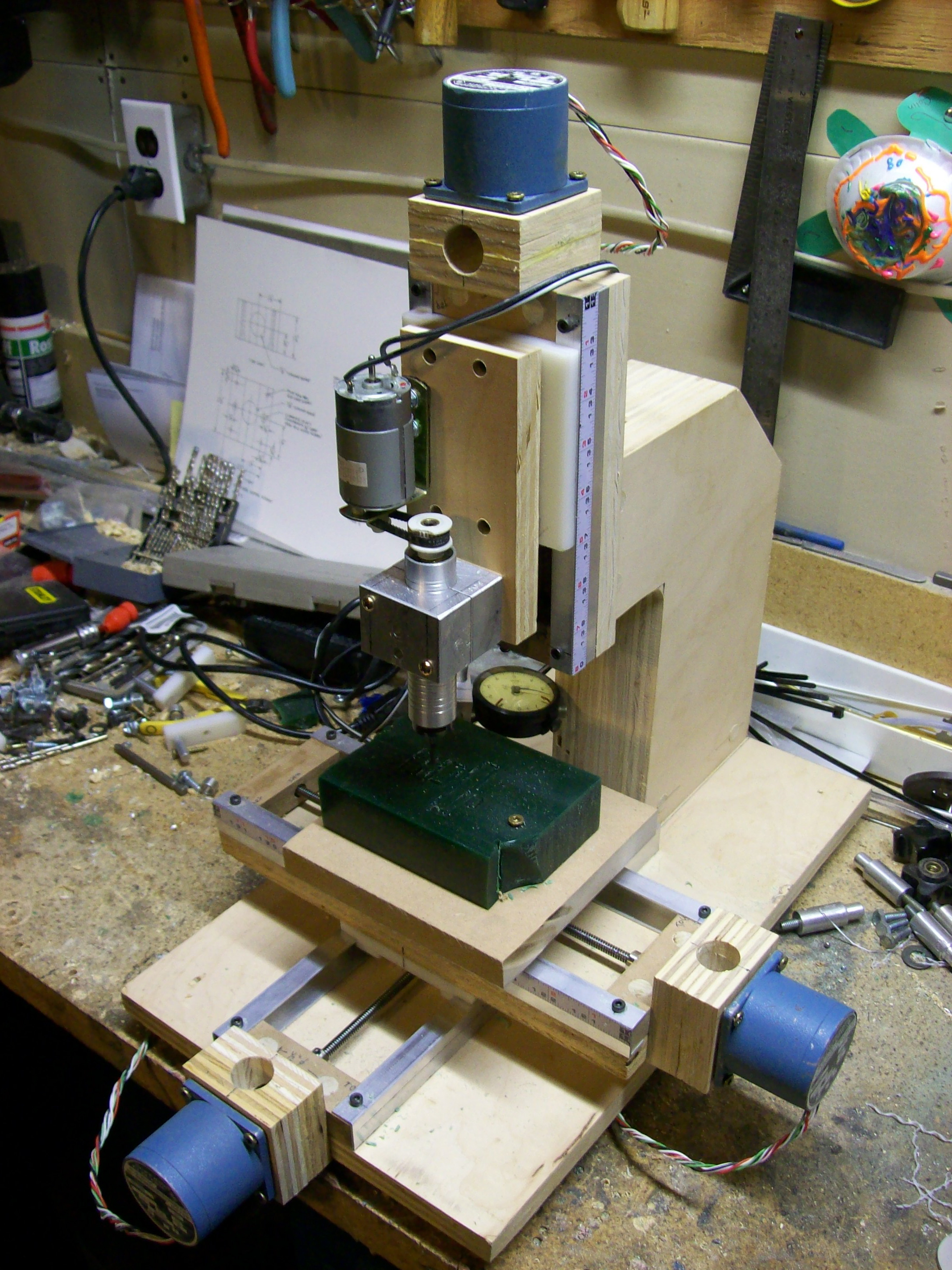 How to Make a Mini Milling Machine- Manual or CNC!