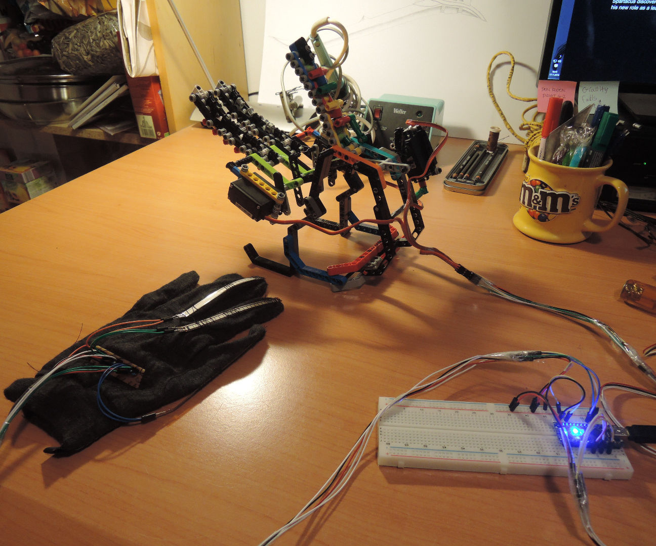 3-fingered Arduino Robot Hand