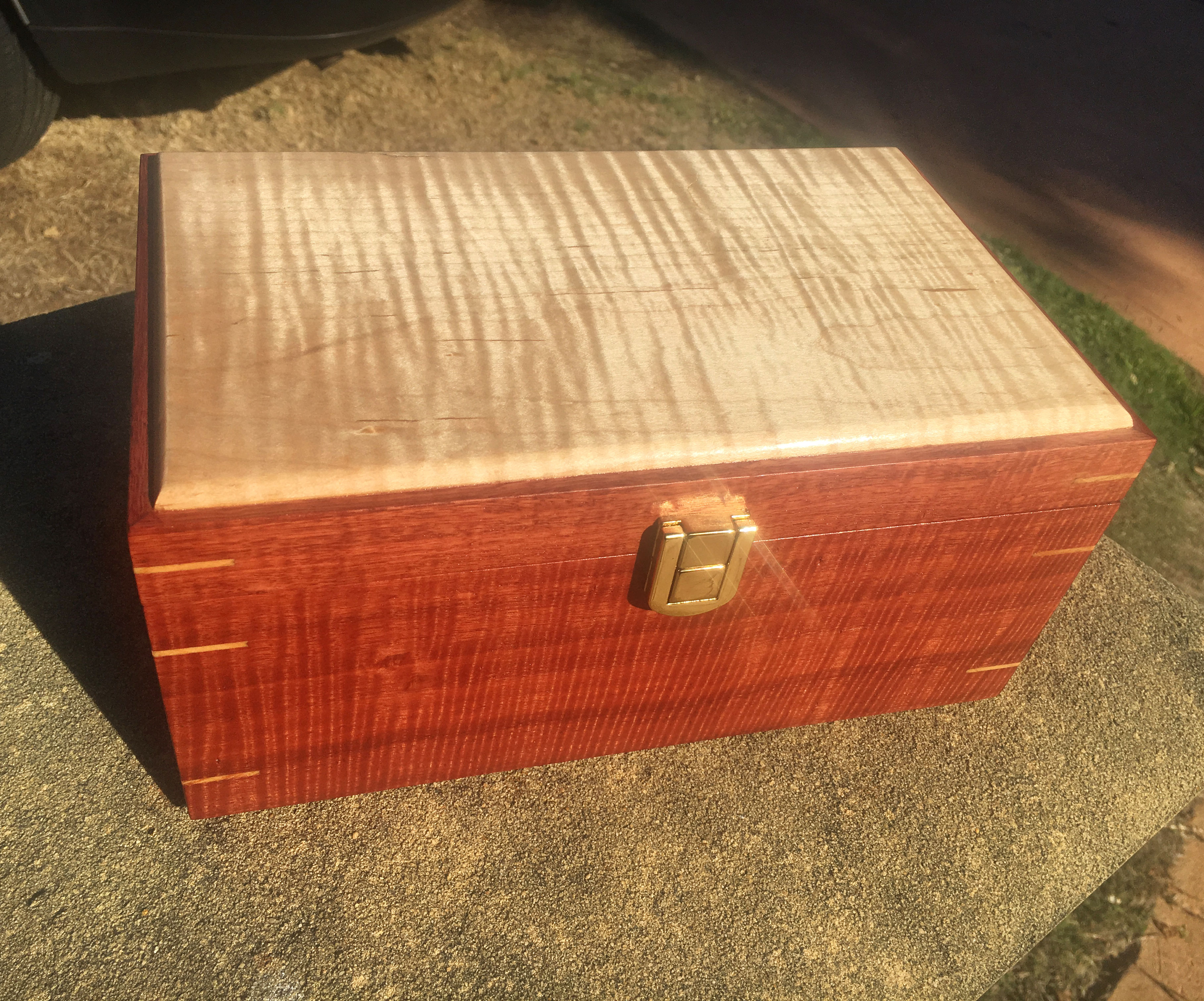 Simple and Elegant Wooden Box