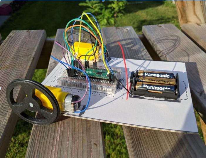 Raspberry Pi Pico STEAM Robot:   Low-Cost, Programmable Robot