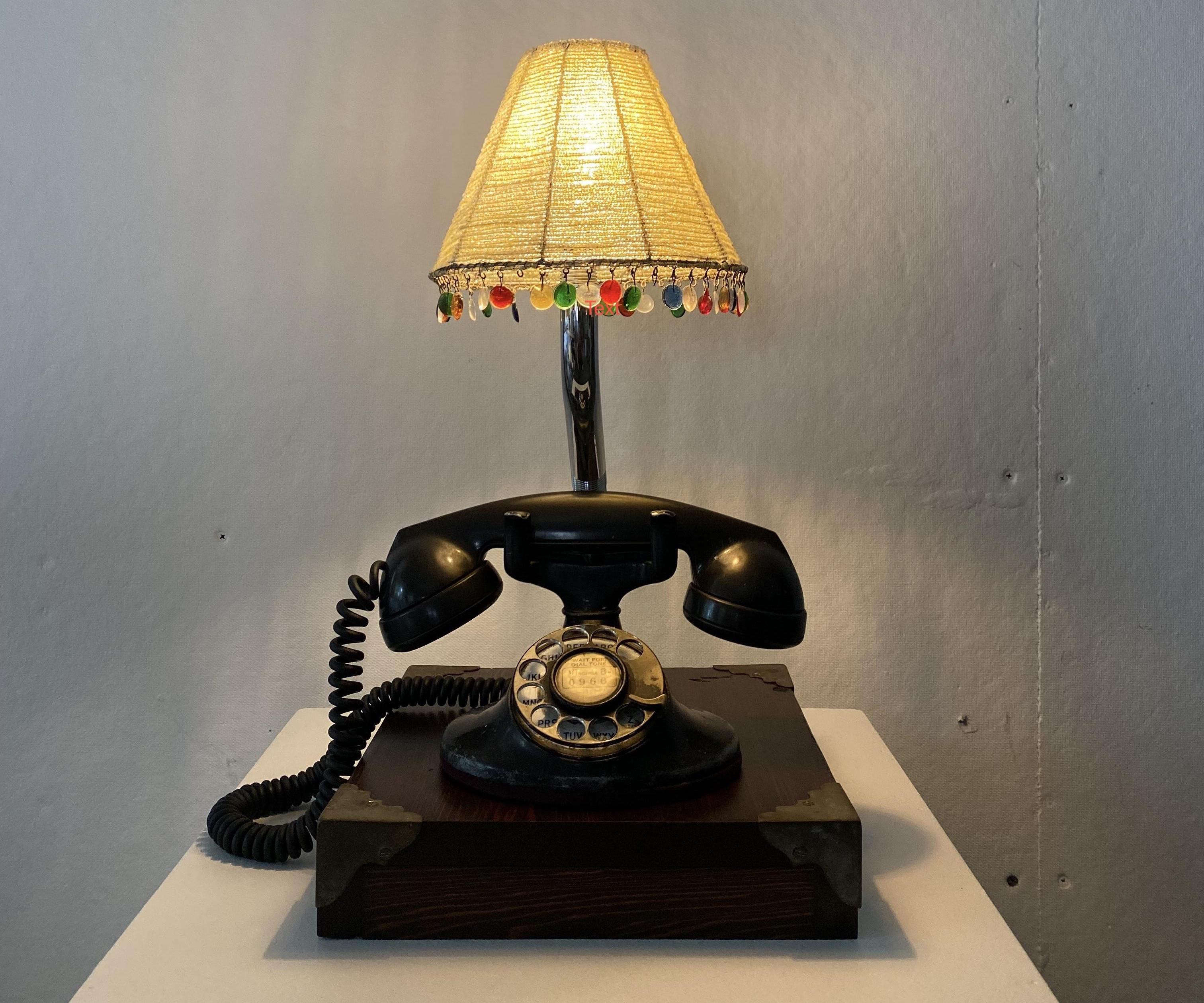 Repurposed Rotary Phone Lamp